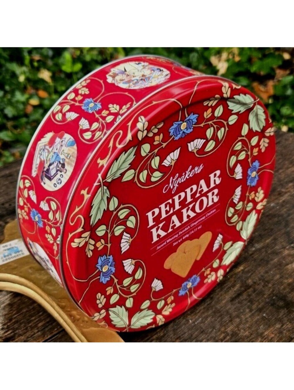 Swedish Nyakers Peppar Kakor, Tin Only 7.5X2.5" Cookie Candy Red Christmas Tin